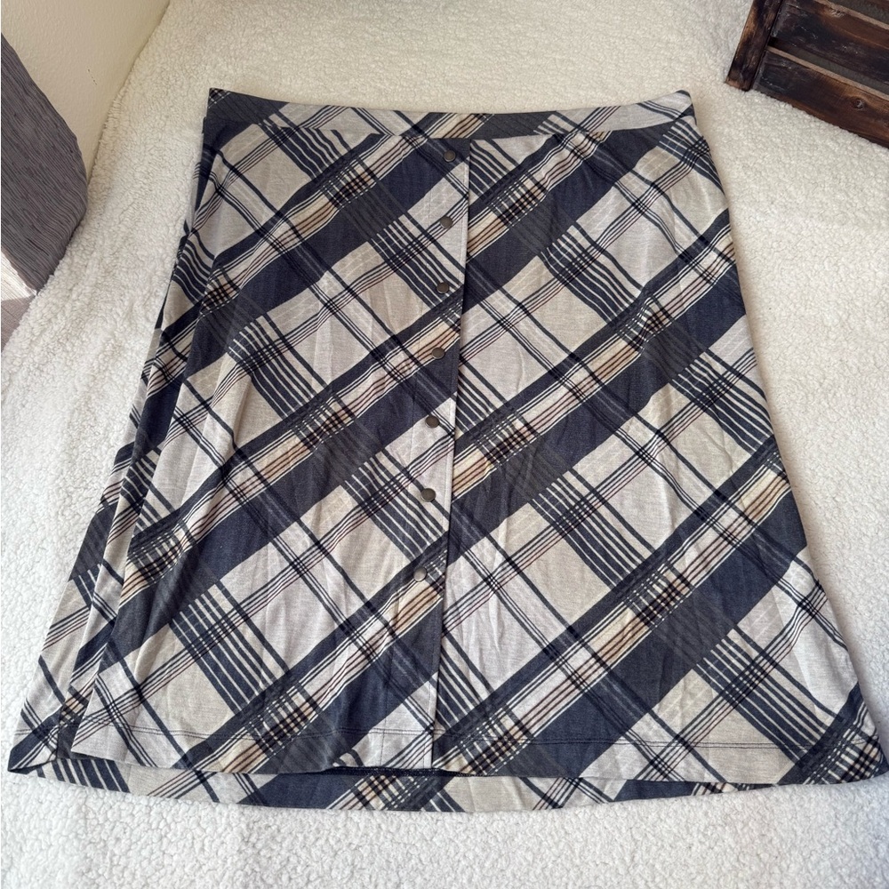 CJ Banks skirt 2X